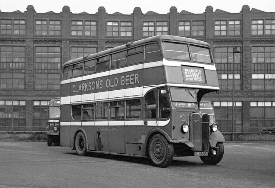  AEC Regent II Strachans (L27/28R) 1947 года  (UK) (фото 1 из 1)